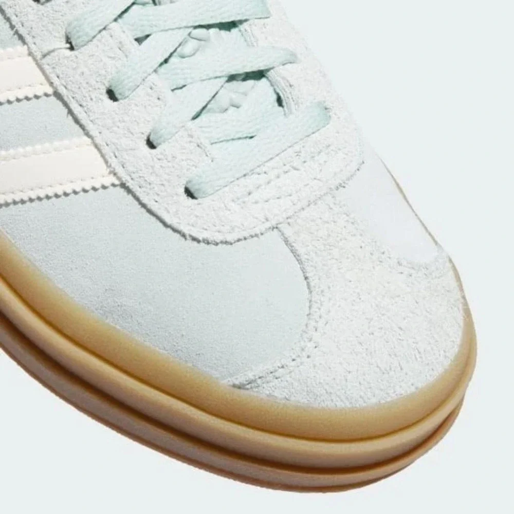 11W / 10M‎ - [NEW] Women's adidas Gazelle Bold Shoes 'Ash Green' JS3902